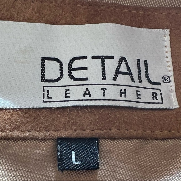 Detail Tan Suede Jacket, size large - Picture 5 of 6